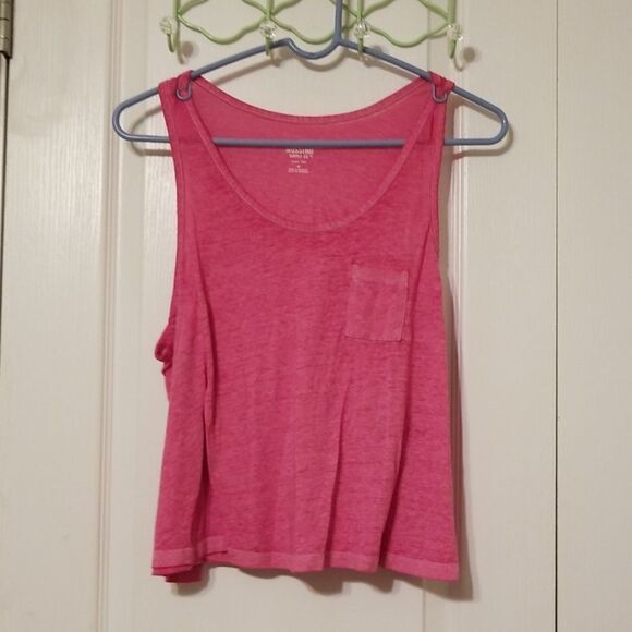 Mossimo Tank Top - Picture 1 of 3